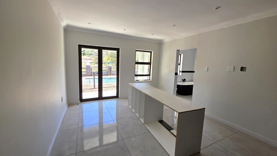 To Let 3 Bedroom Property for Rent in Estate D Afrique North West